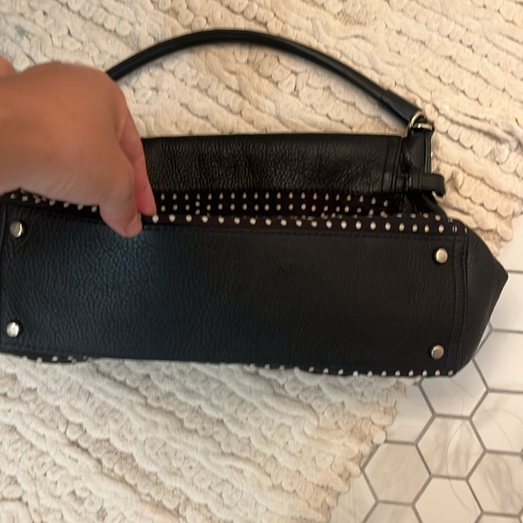 Kate Spade Black Purse⚫️ ‼️PRICE DROP‼️ - Picture 5 of 15